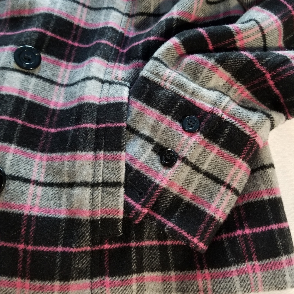 Pink Vs Jacket - image 5